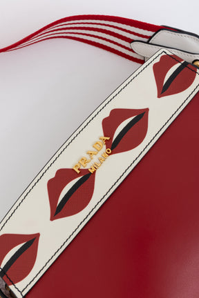 Lip Print Esplanade Shoulder Bag