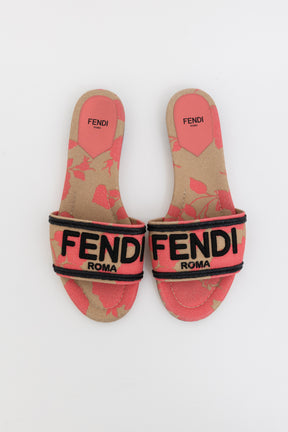 Signature Slide Sandals