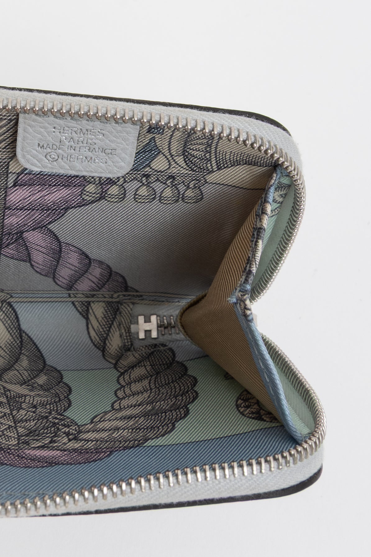 Silk'in Change Purse