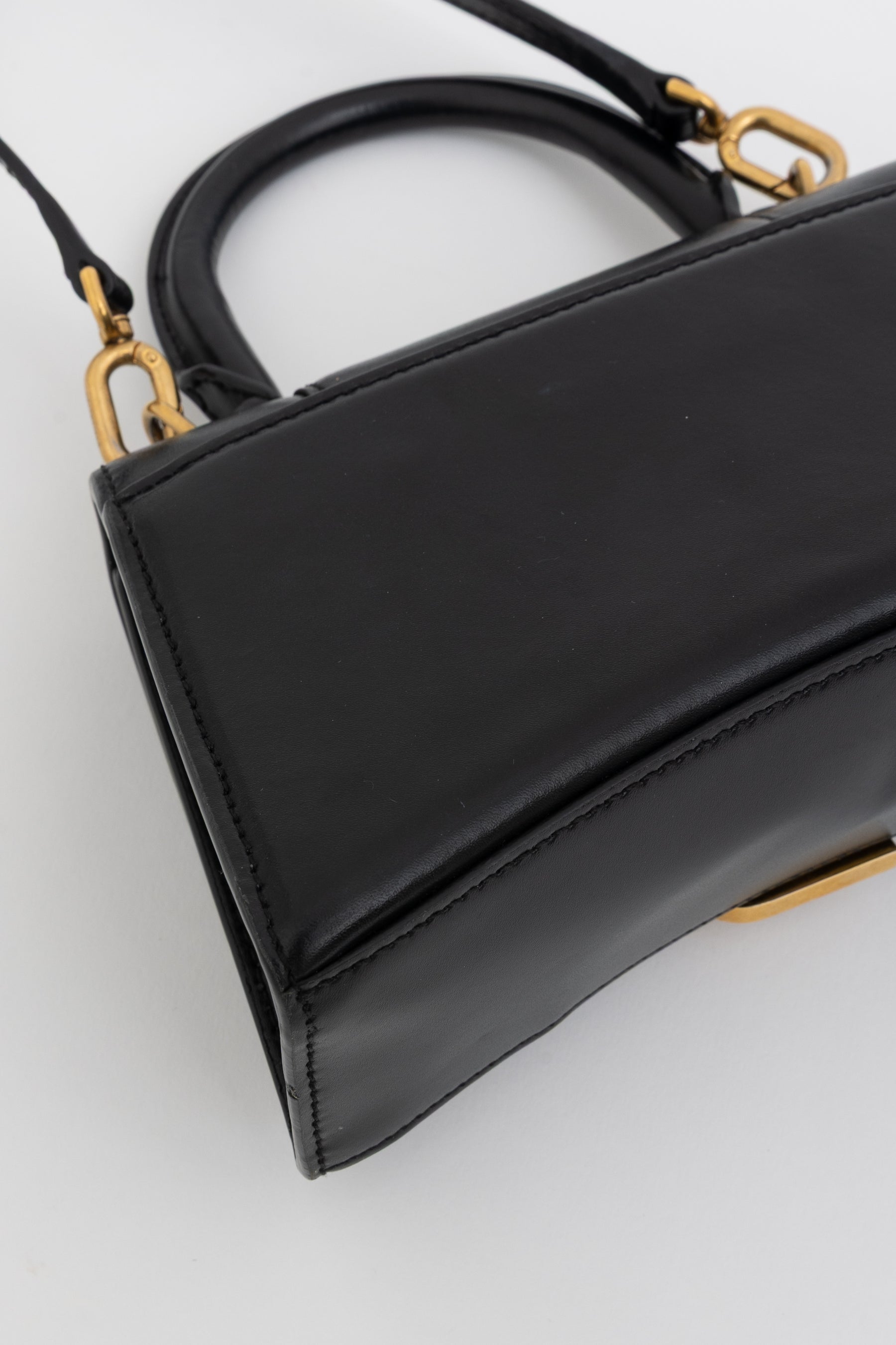 Hourglass Small Handbag