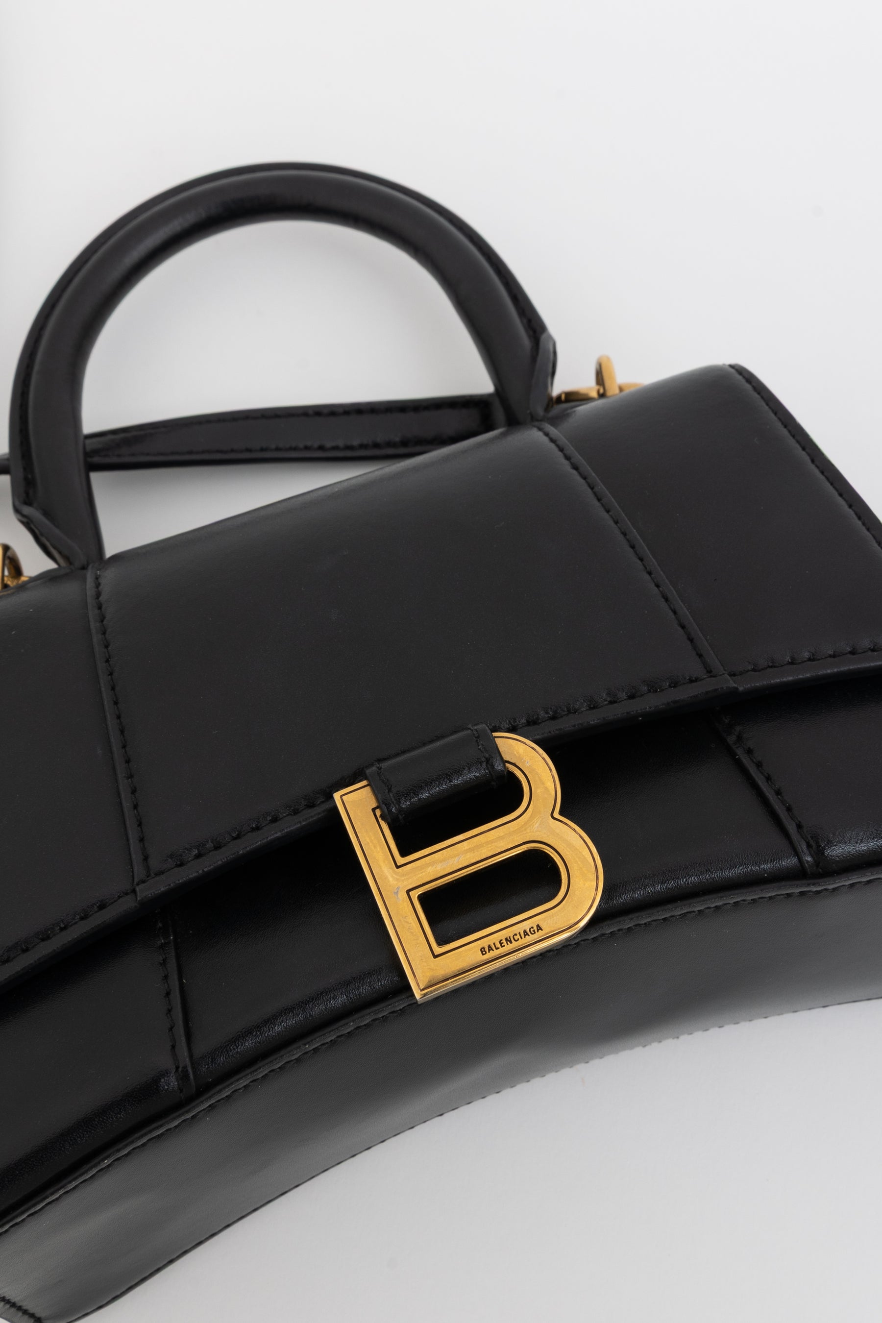 Hourglass Small Handbag