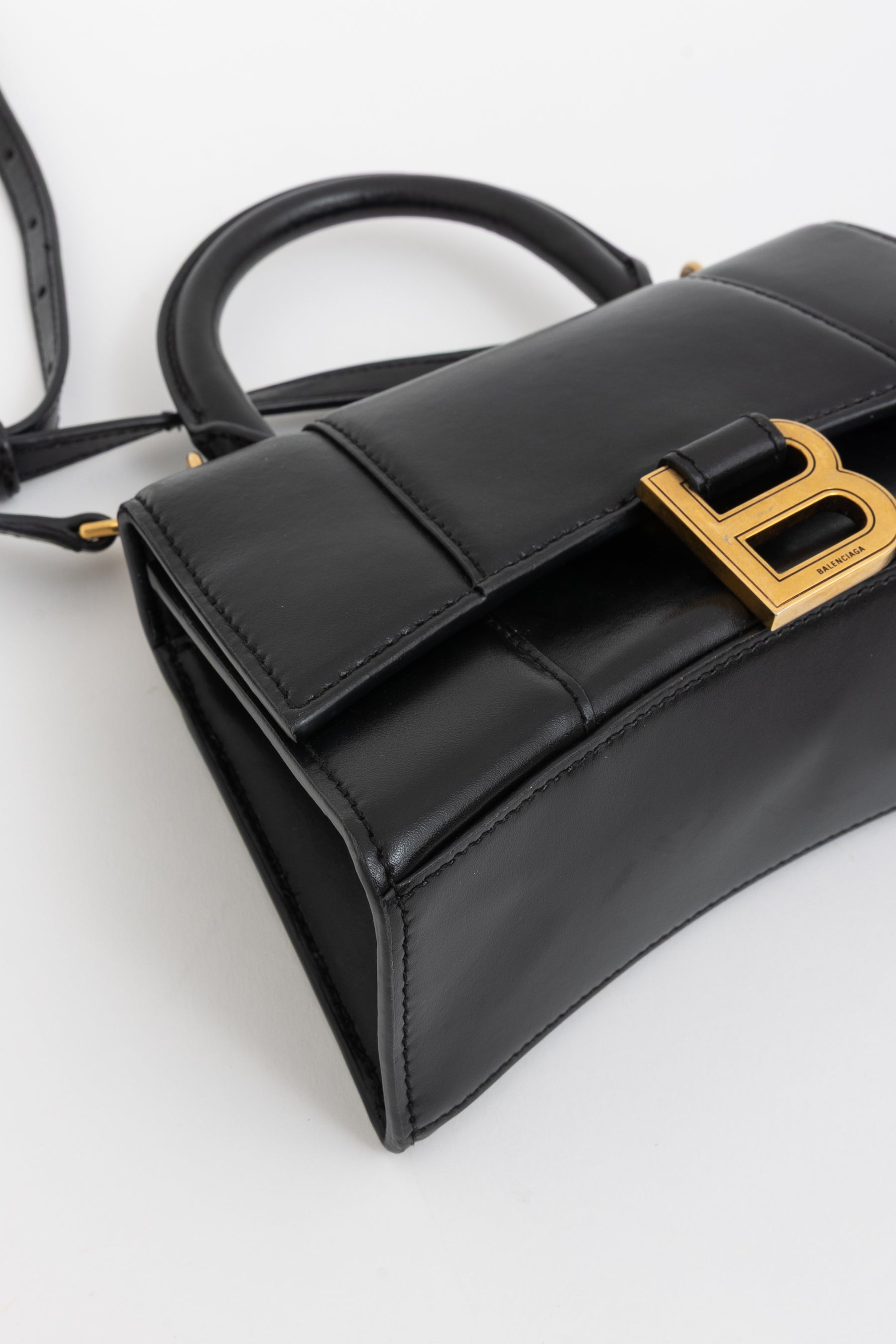 Hourglass Small Handbag