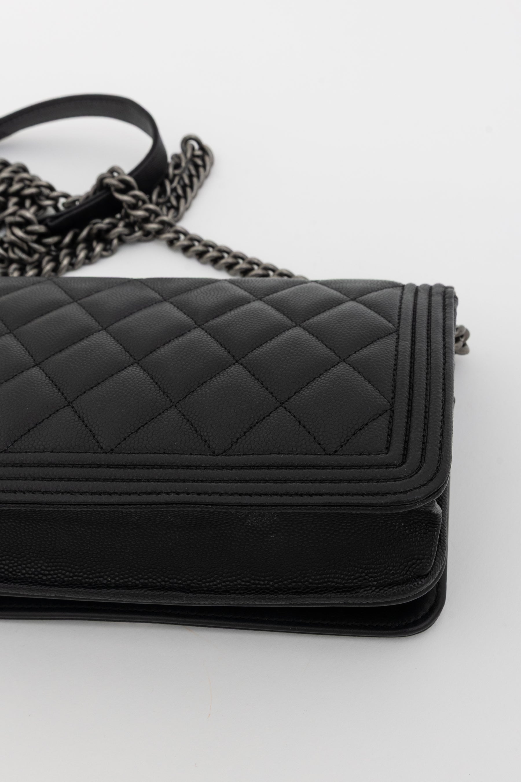 Boy Wallet on Chain