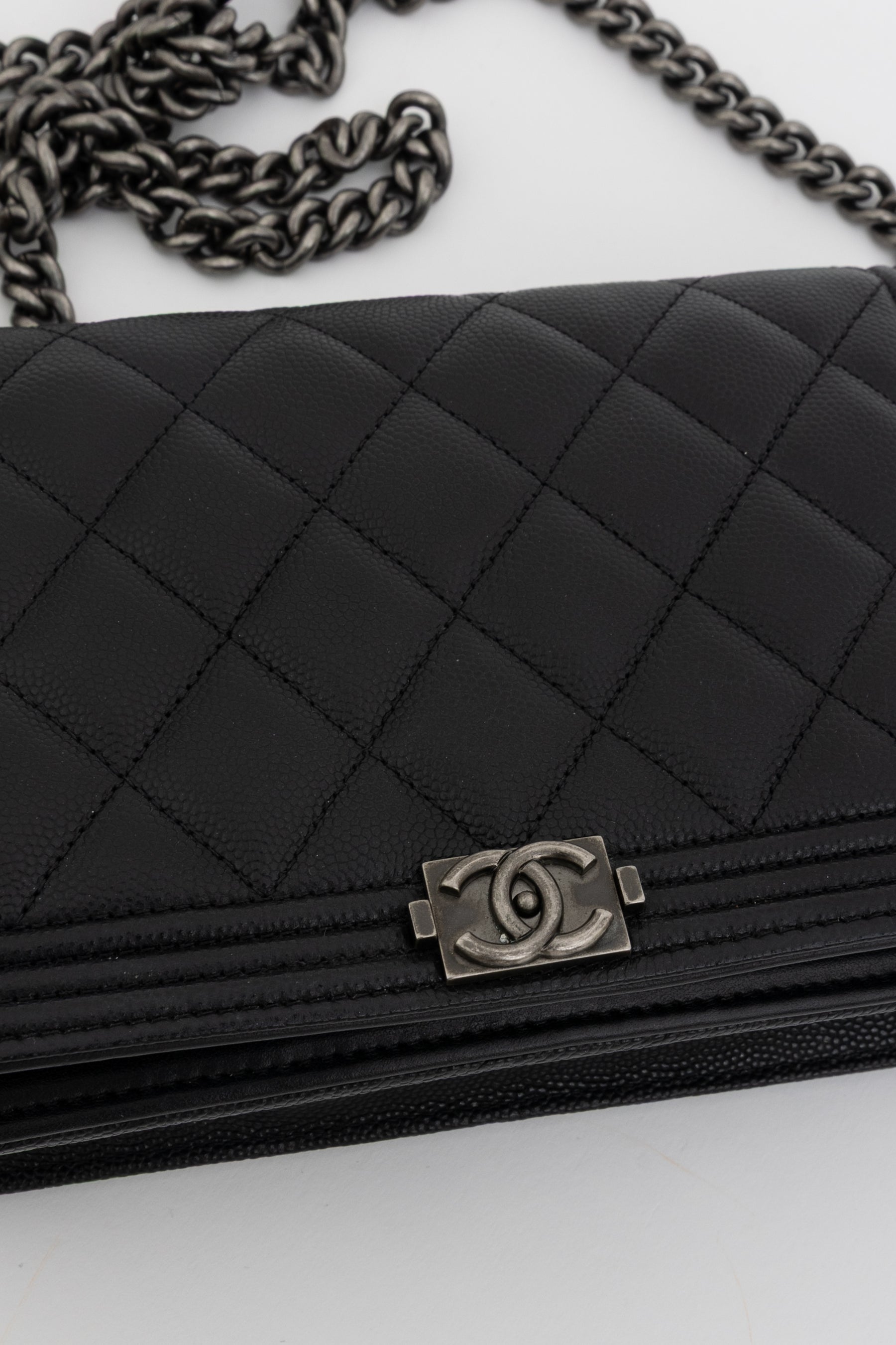 Boy Wallet on Chain