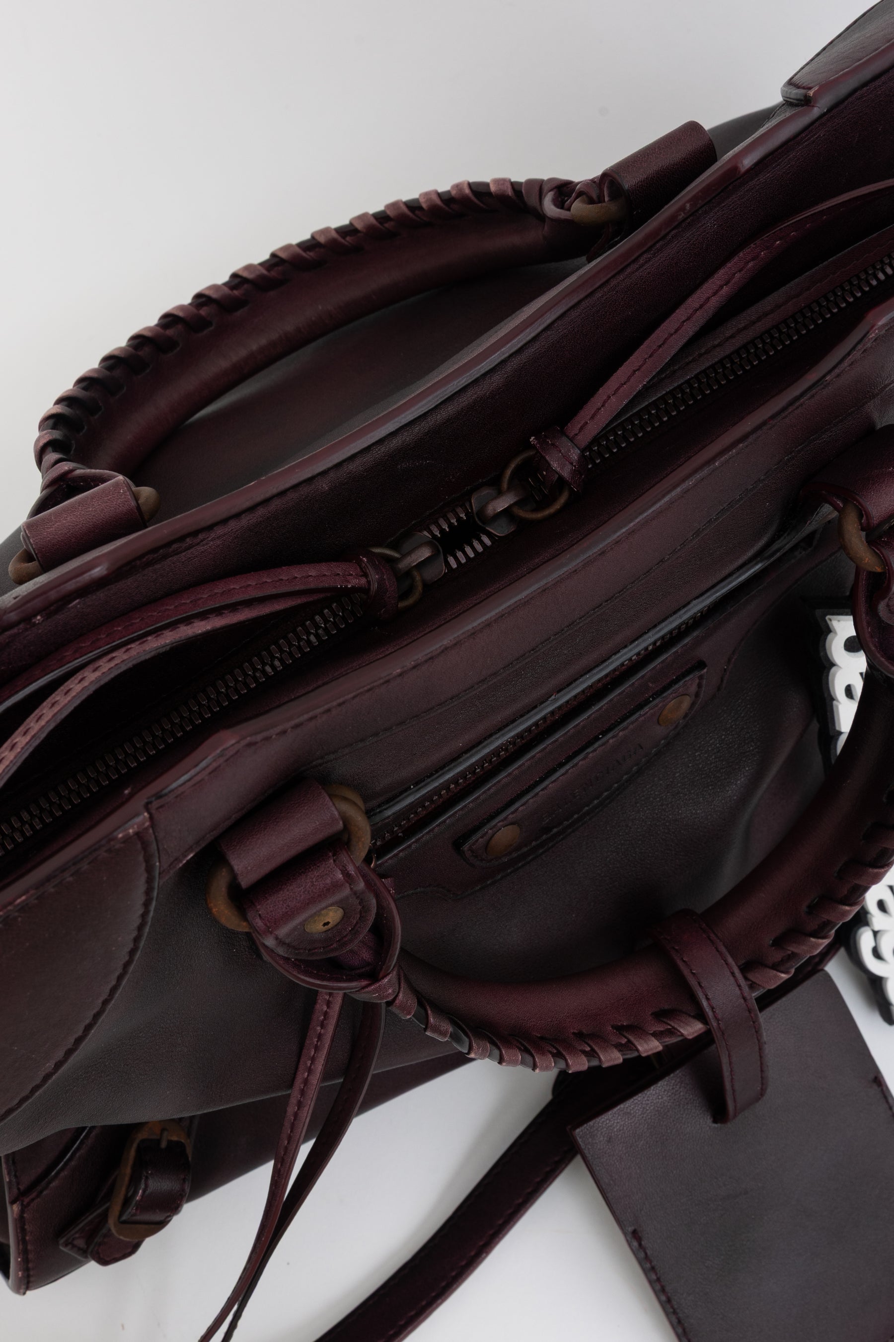 Neo Classic City Bag