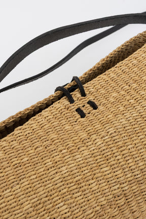 Akamae No. 33 Medium Walnut Bag