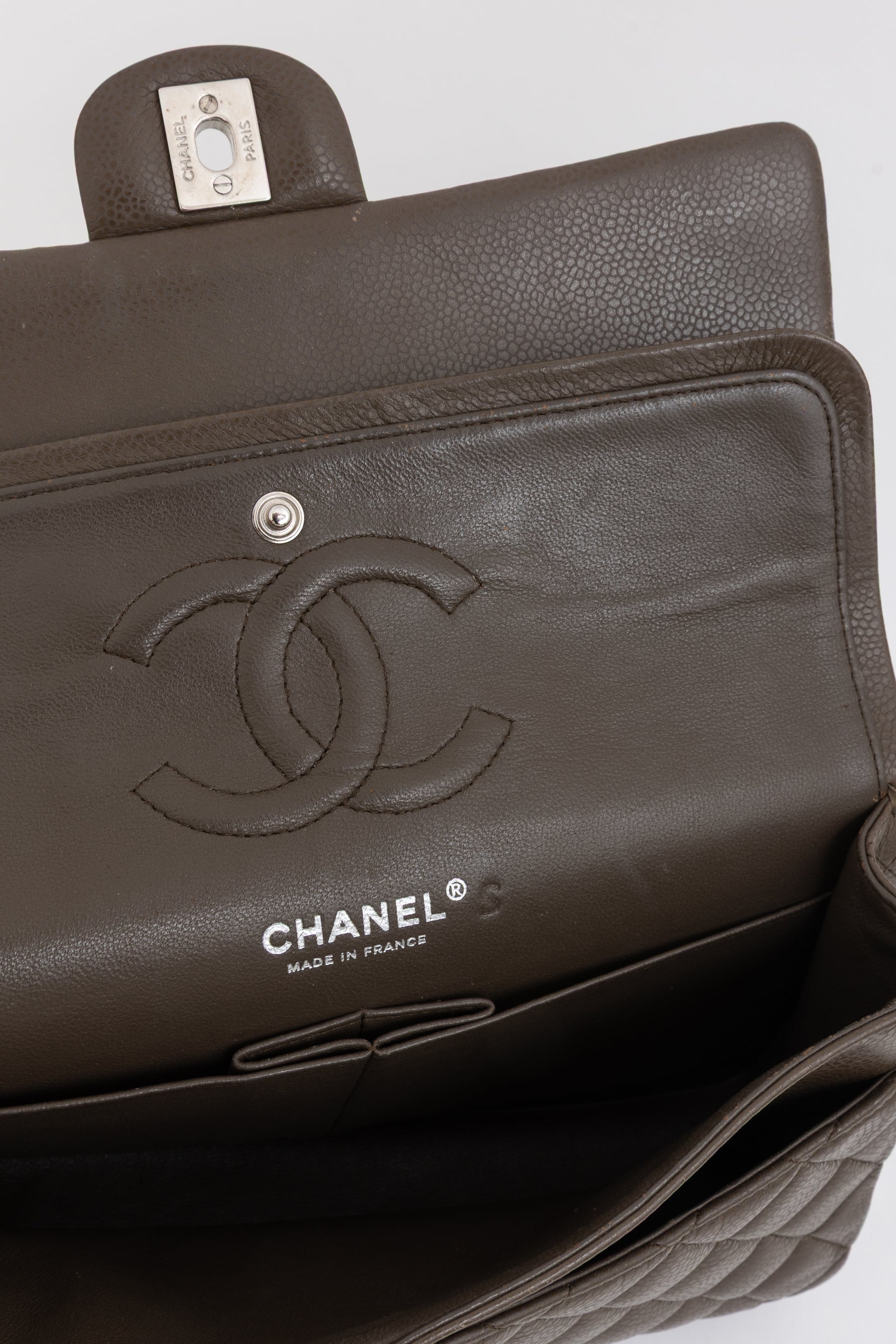 Medium Classic Double Flap Bag