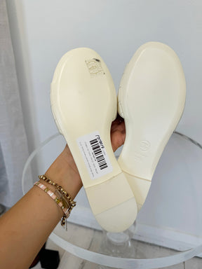 Chanel White Quilted Leather Turnlock Slides, 37.5