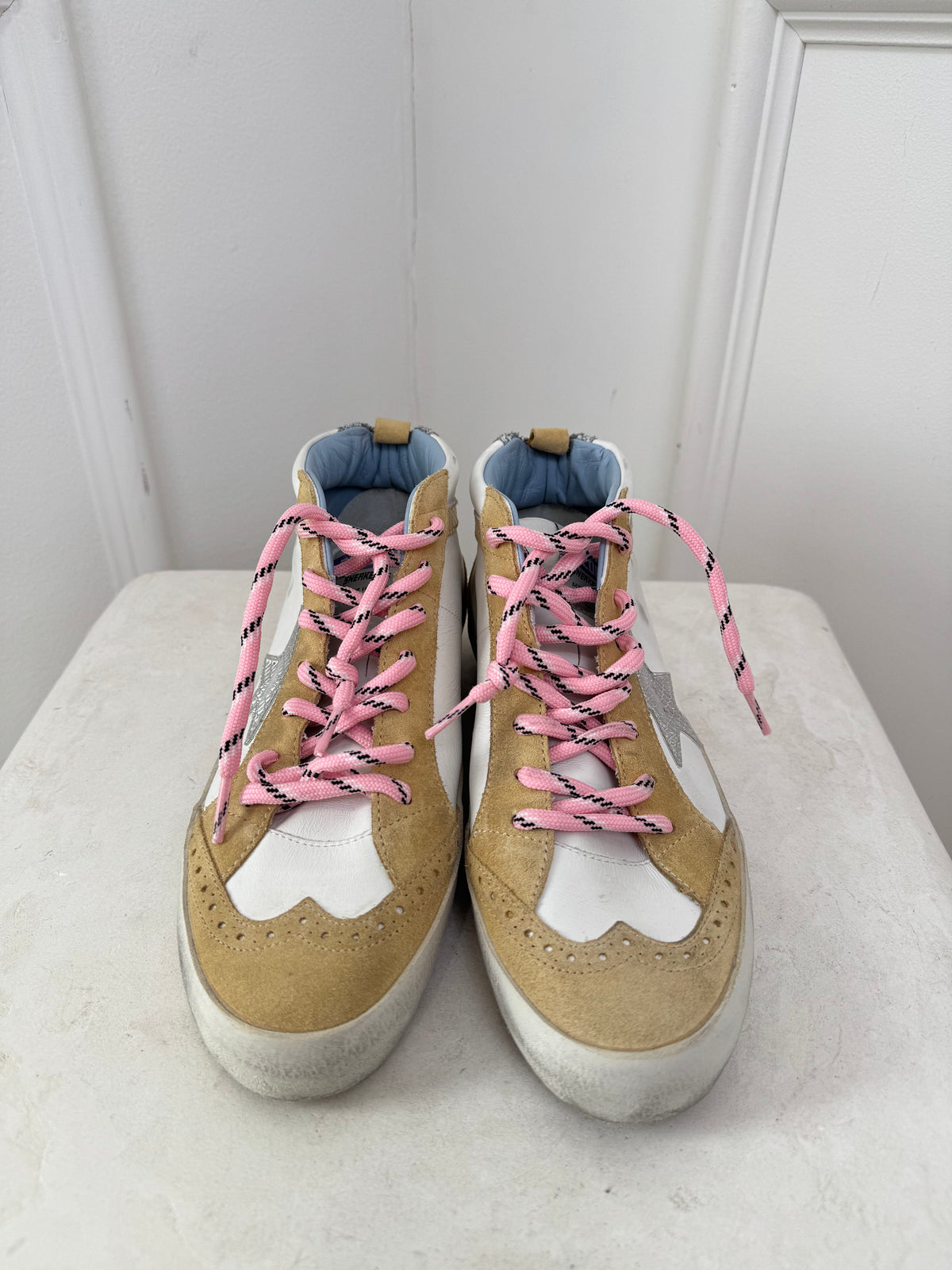 Golden Goose White Leather and Tan Suede Mid Star Sneakers, 39