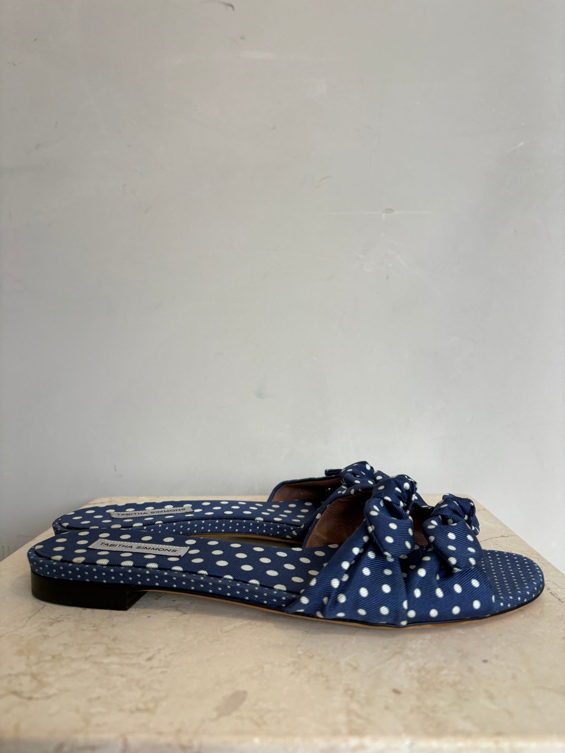 Tabitha Simmons Blue and White Spotted Bow Slides, 37