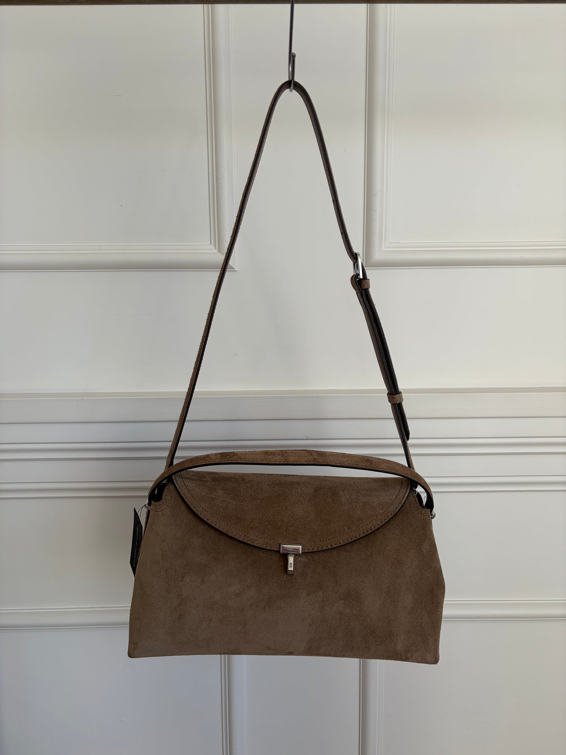 Totême T Lock Suede Top Handle Bag in Tobacco