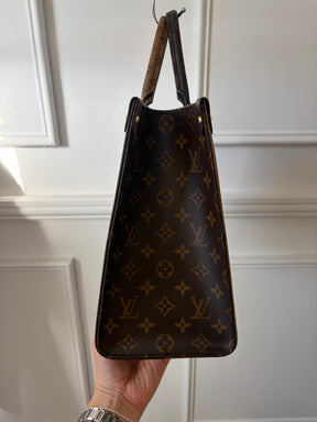 Louis Vuitton MM On the Go Monogram Tote