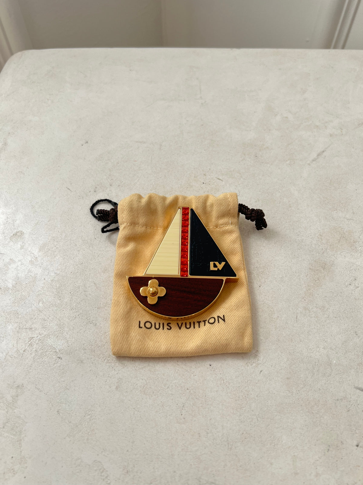 Louis Vuitton LV Yacht Fashion Brooch
