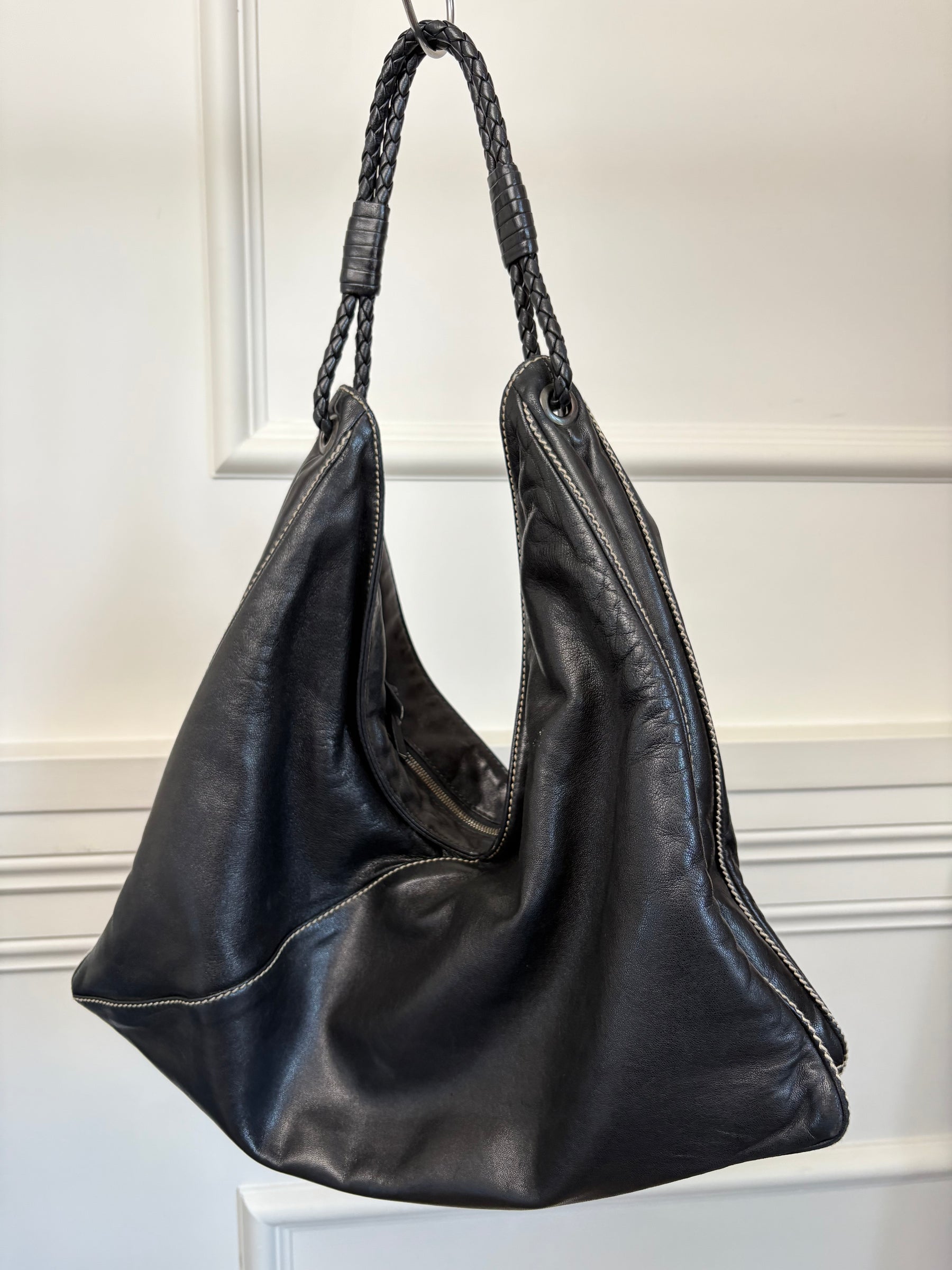 Bottega Veneta Black Leather Hobo Handbag