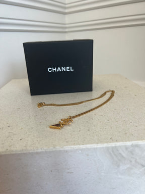 Chanel Gold Chain CC  Necklace Embellished Arrow Charm