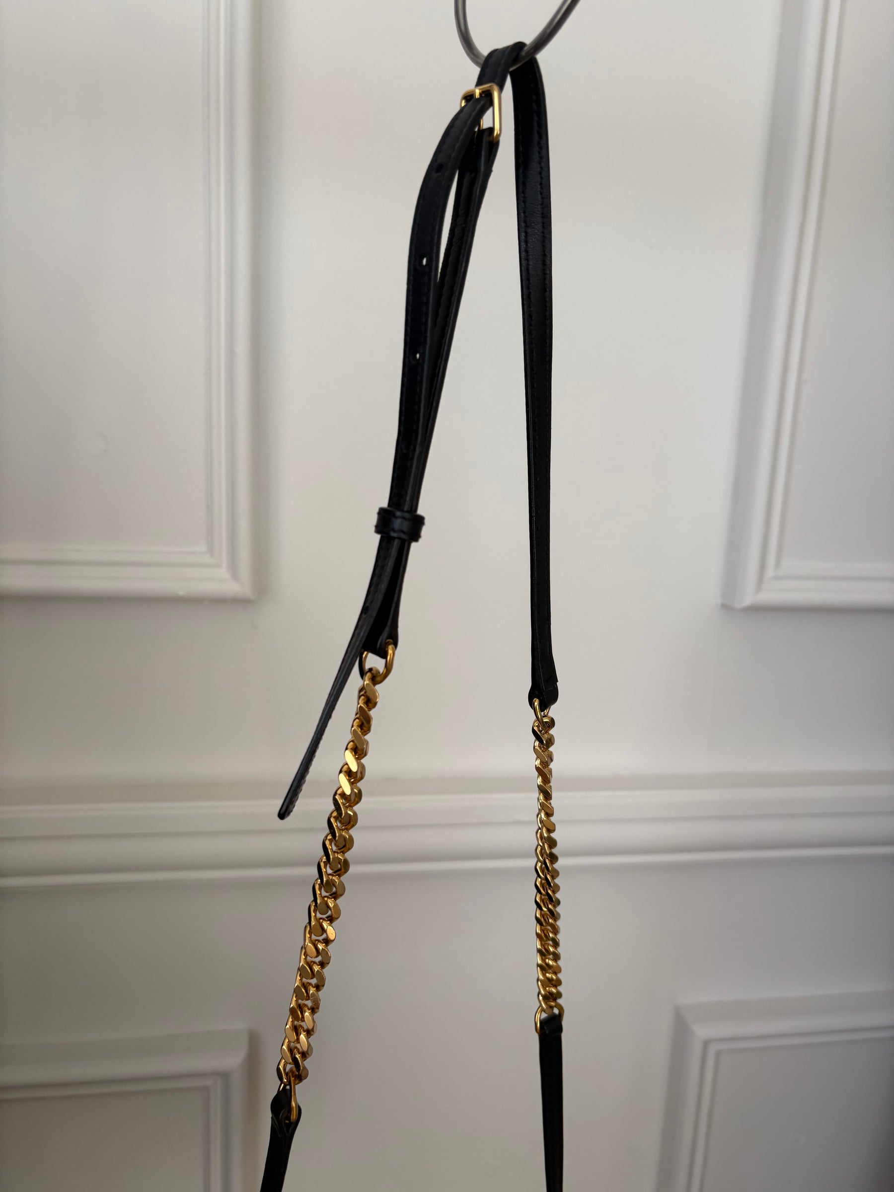 Saint Laurent Black Leather Envelope Crossbody bag