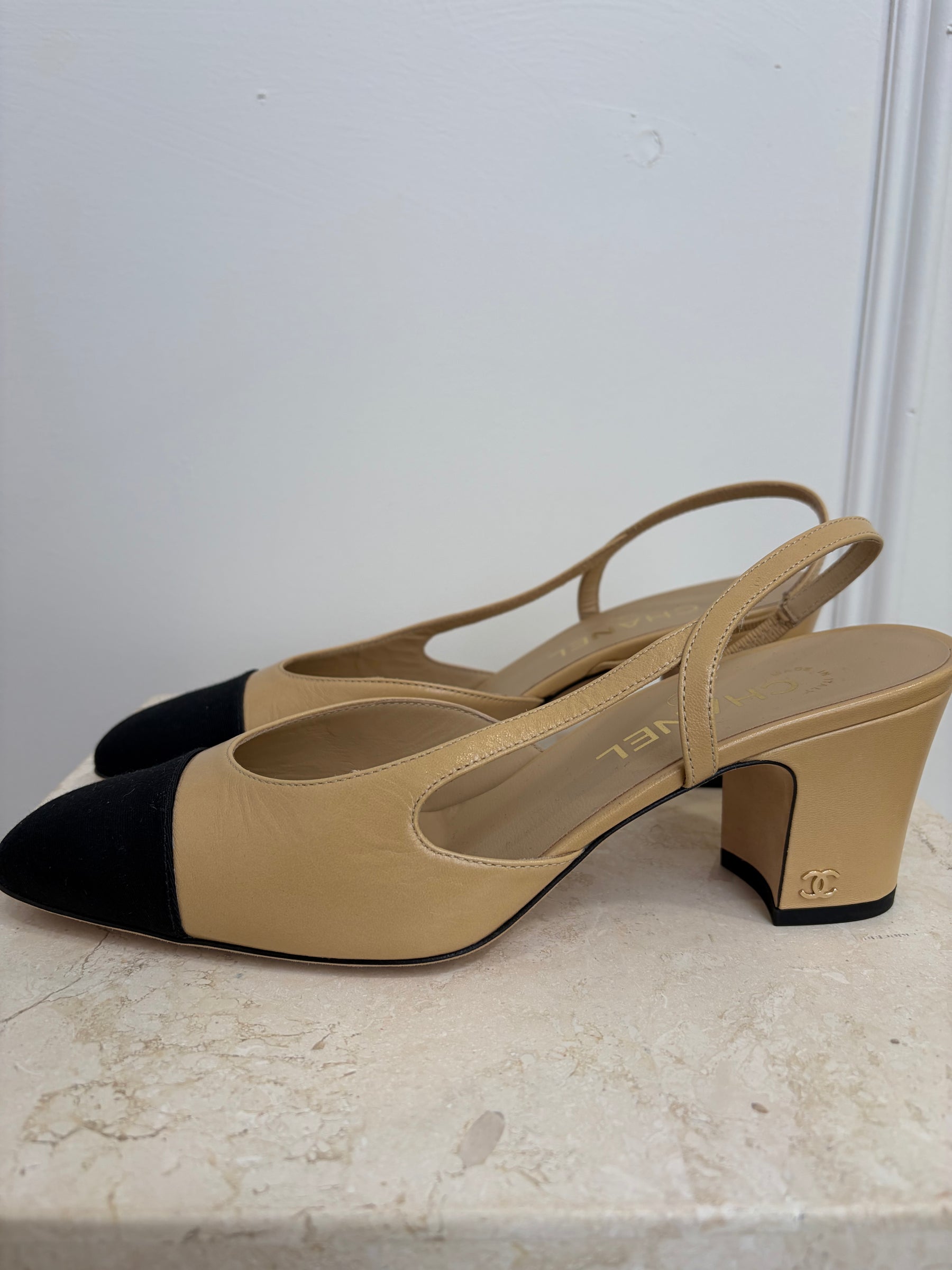 Chanel Slingbacks Tan Black, 39