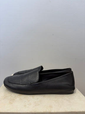 Khaite Monroe Square Toe Loafers in Black, 39