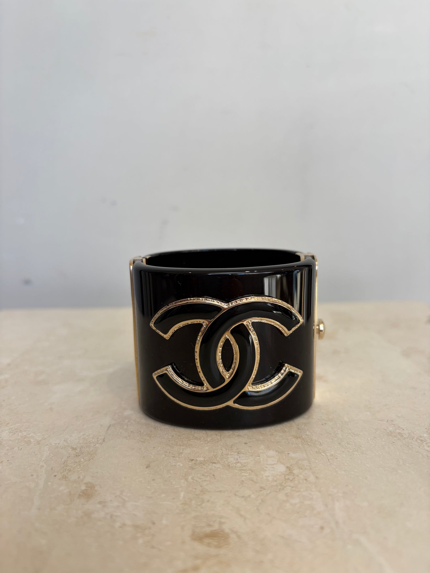 Chanel Black and White Acrylic Logo Cuff SET