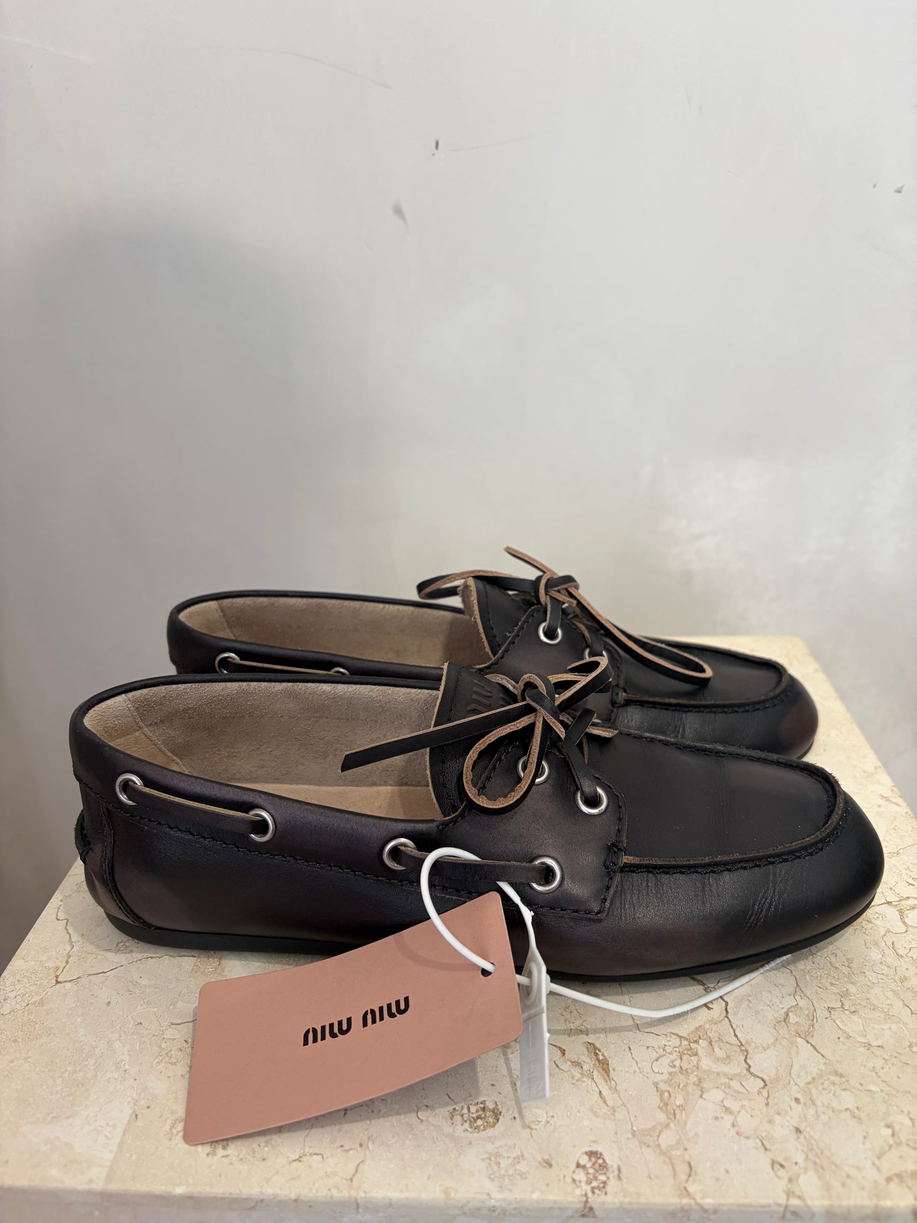 Miu Miu Unlined Leather Boat Shoes Black, 37