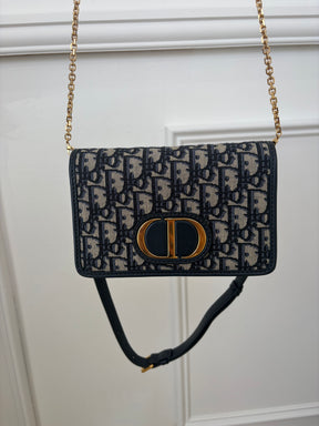 Dior 2-in-1 30 Montaigne Pouch Blue