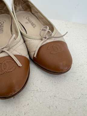 Chanel Beige and Tan Quilted Ballet Flats, 37