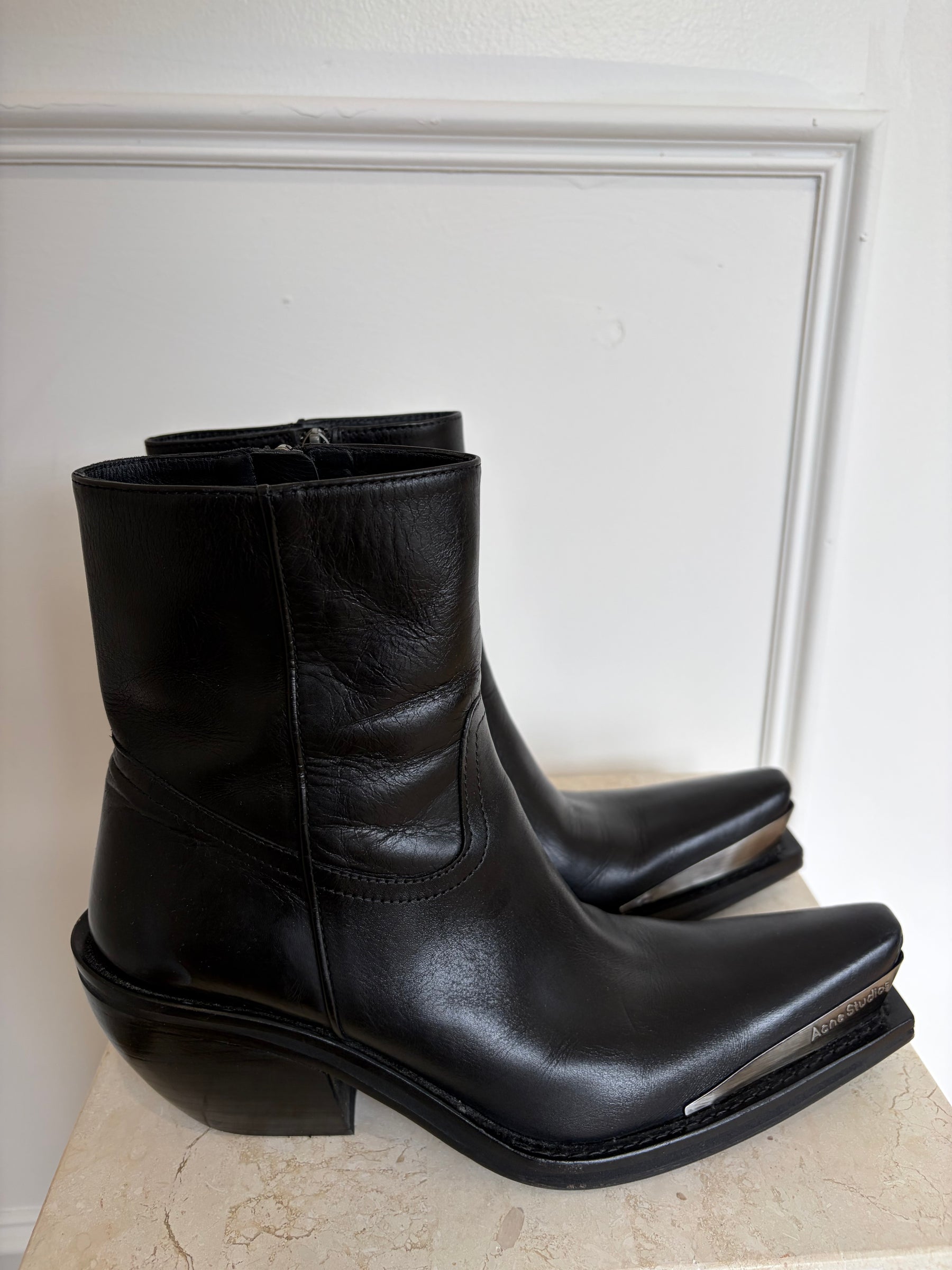 Acne Studions Cowboy Boots Black Leather, 37