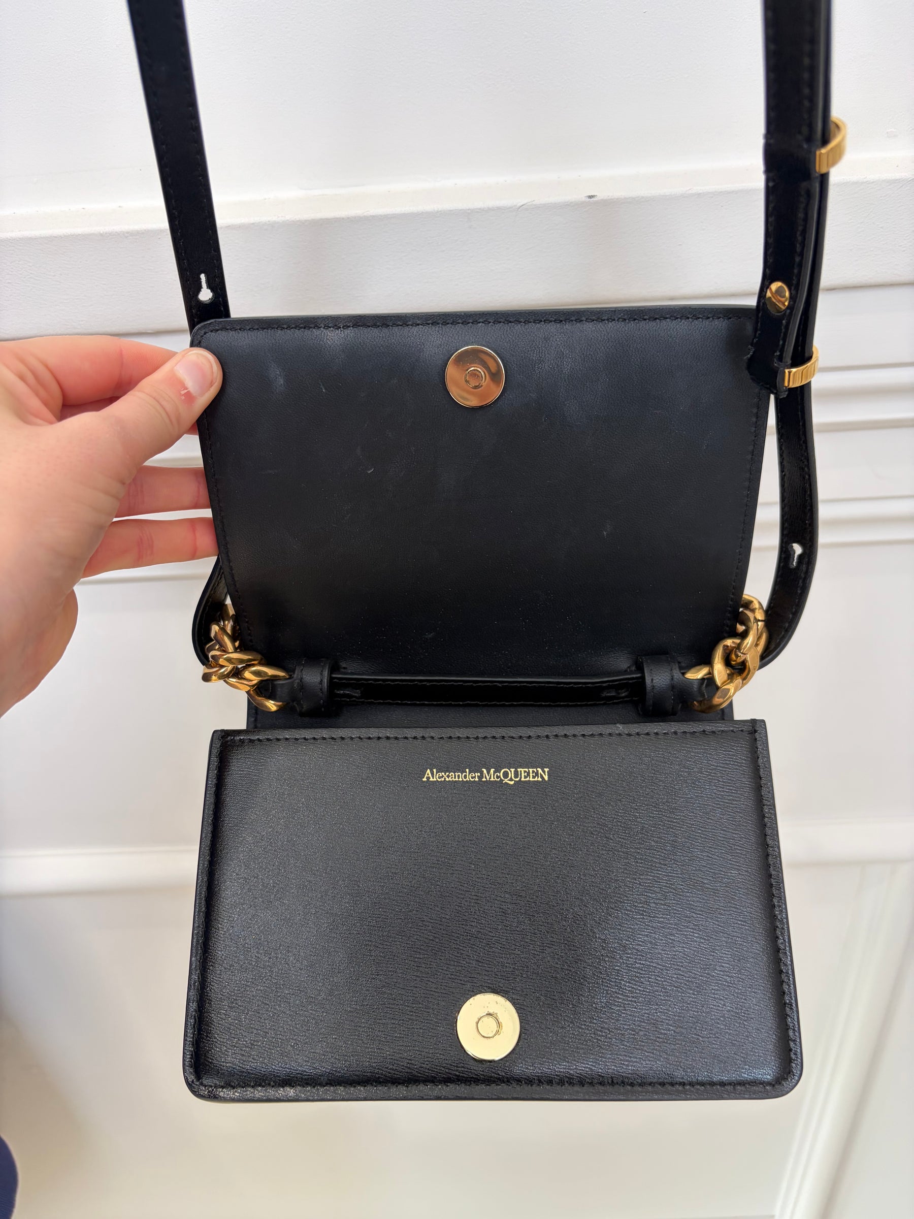 Alexander McQueen Black Leather Knuckle Chain Top Handle Shoulder Bag
