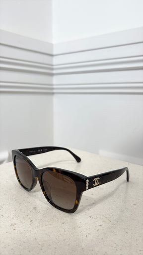 Chanel Tortoiseshell Logo Wayfarer Sunglasses