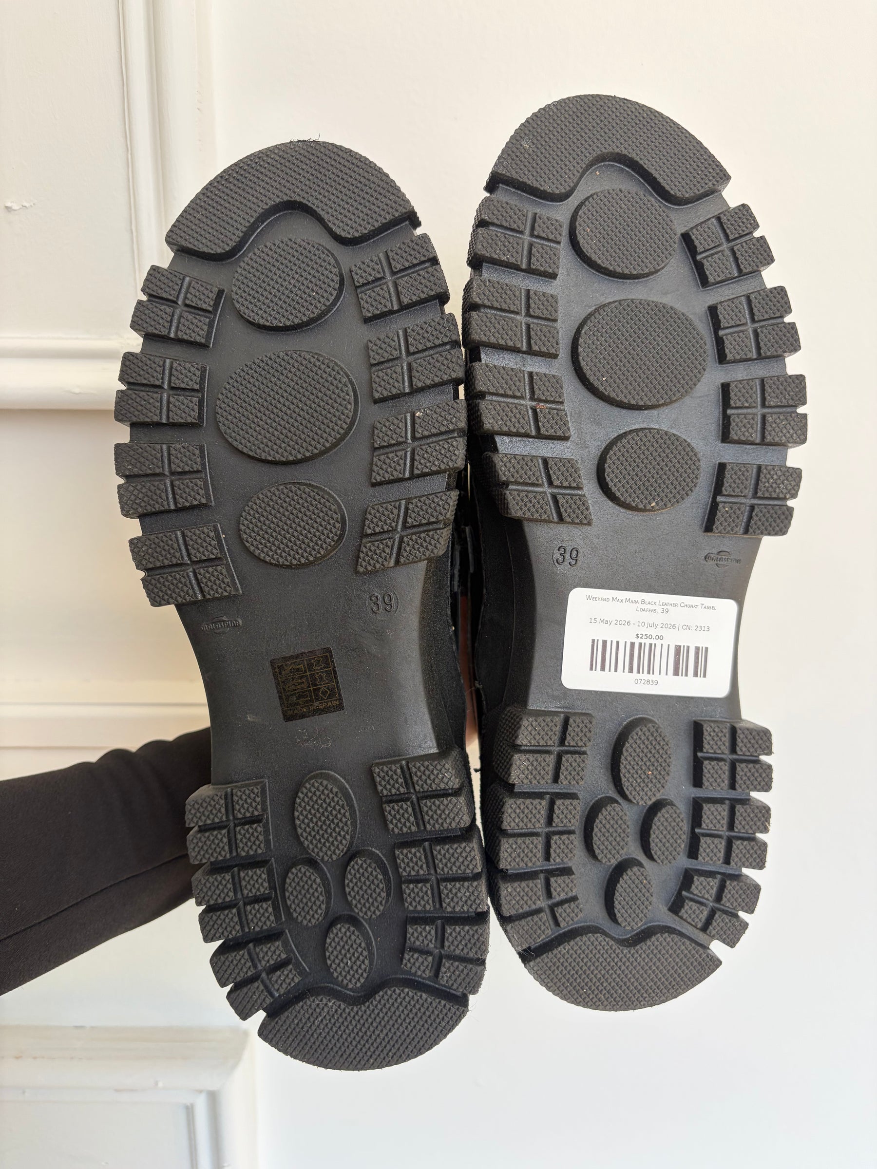 Weekend Max Mara Black Leather Chunky Tassel Loafers, 39