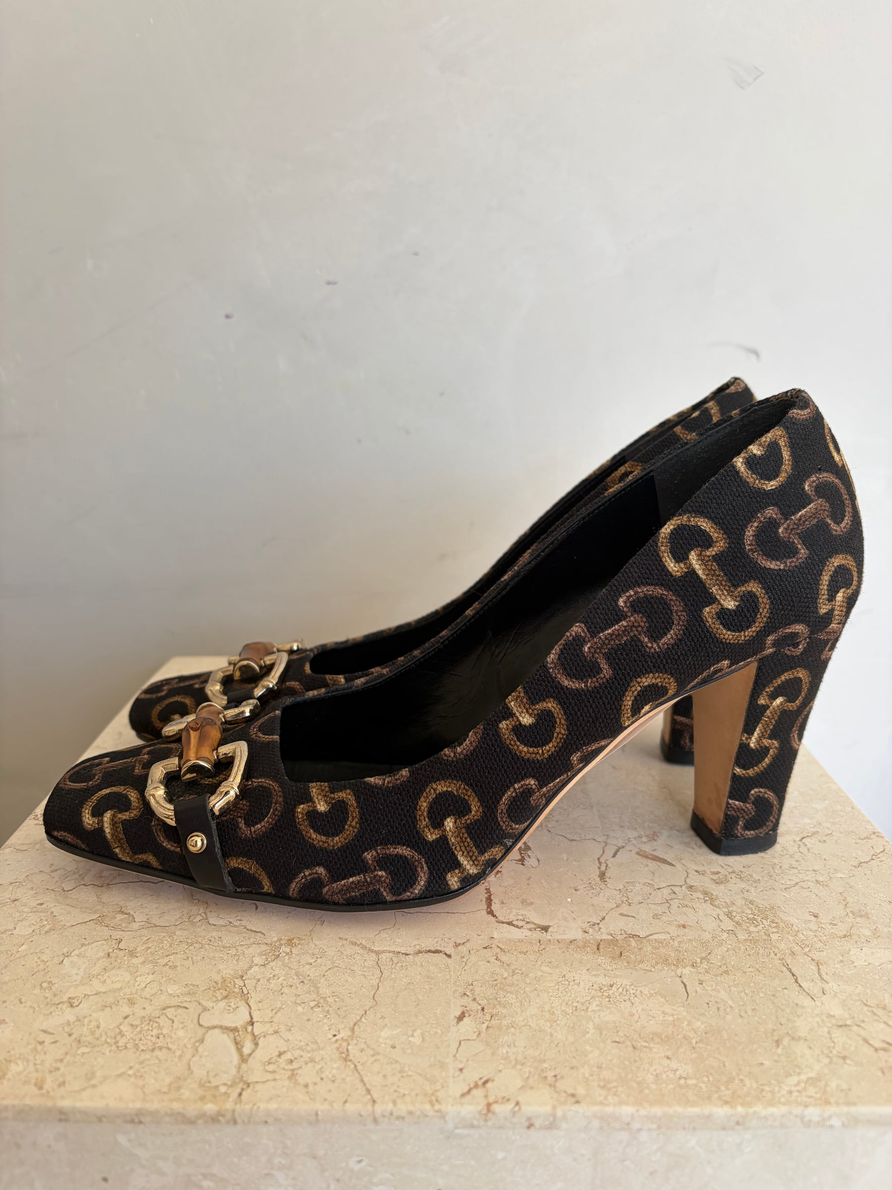 Gucci Black Horsebit Printed Canvas Square Toe Pumps, 39.5C