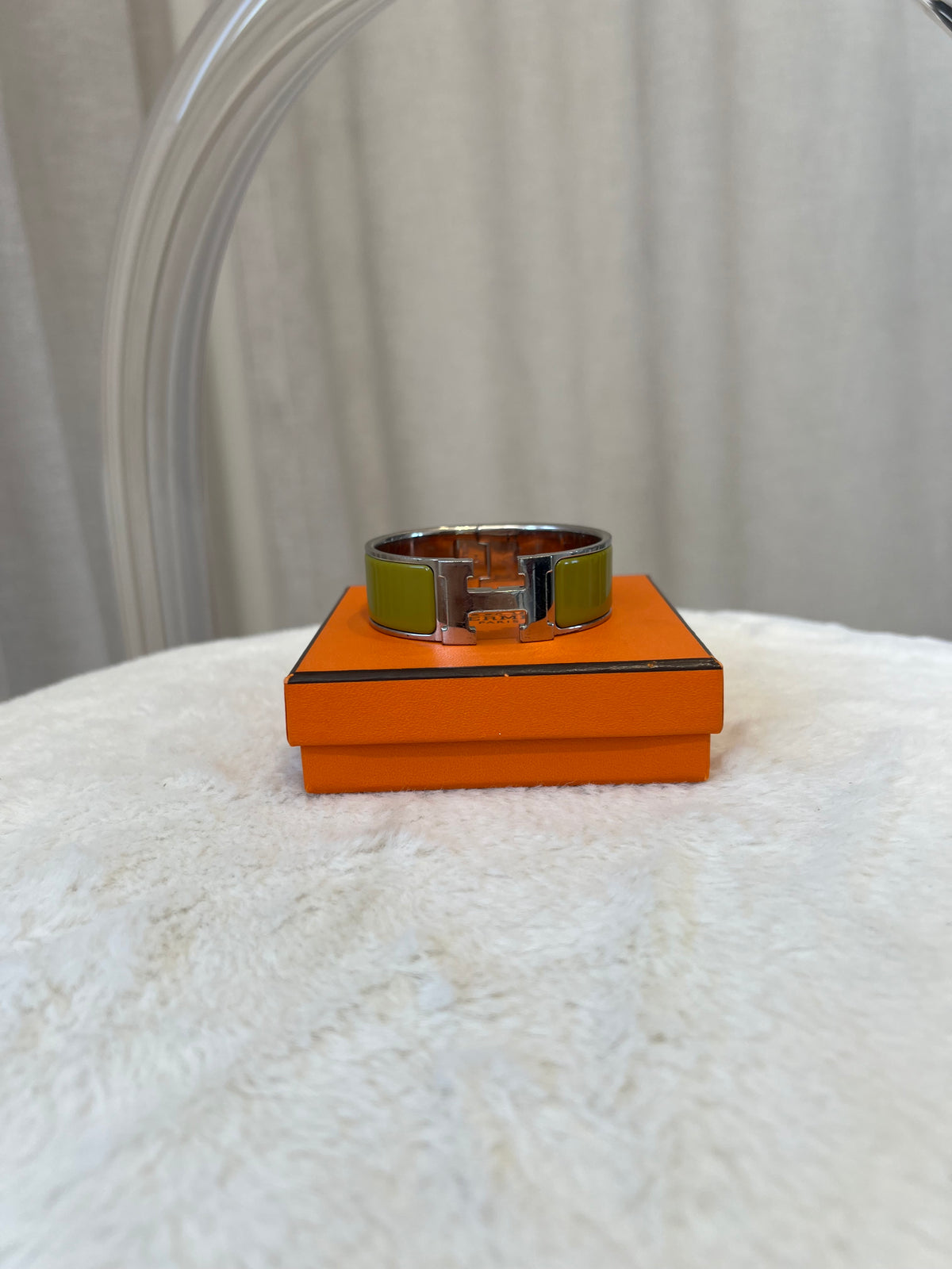 Hermès Pistachio Clic Clac Bracelet, PM