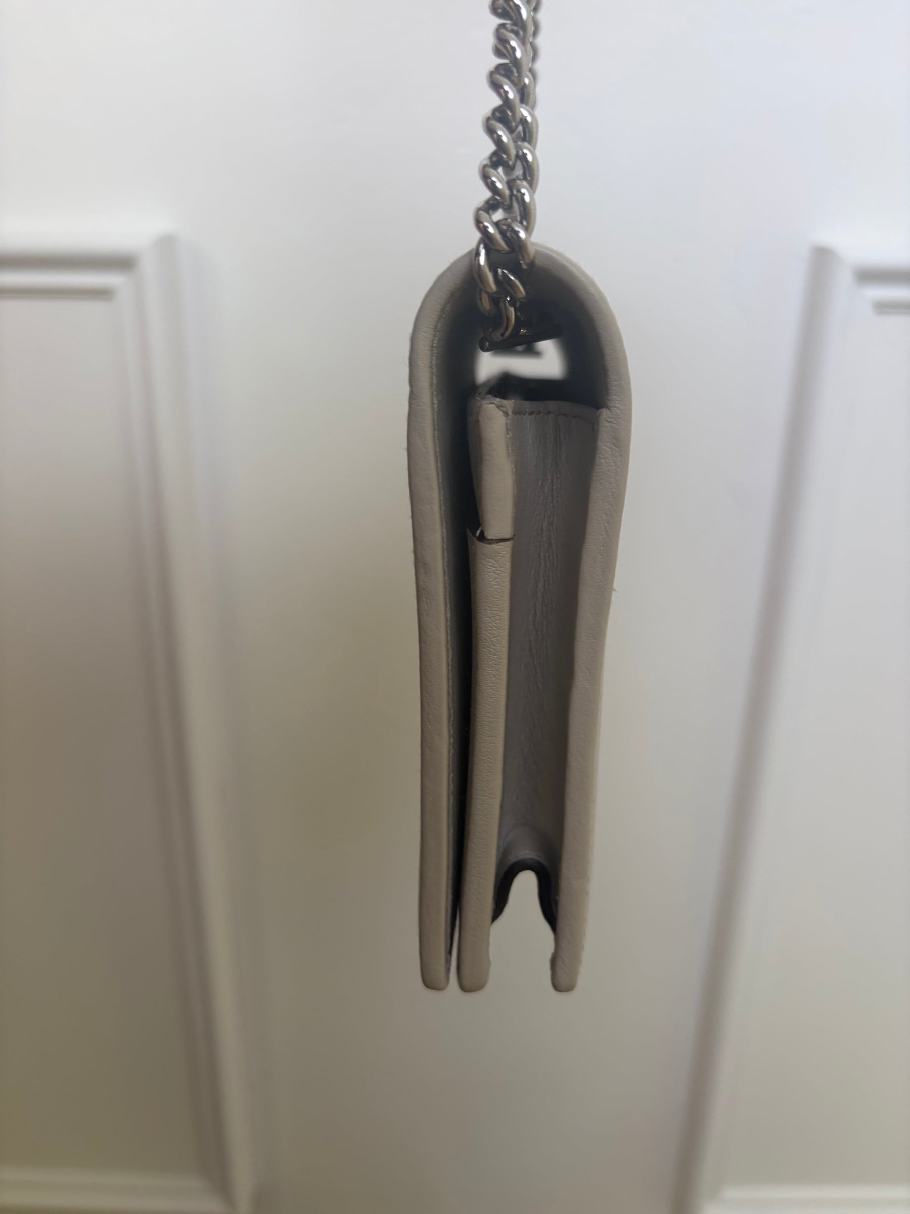 Gucci Greige Marmont Wallet On Chain
