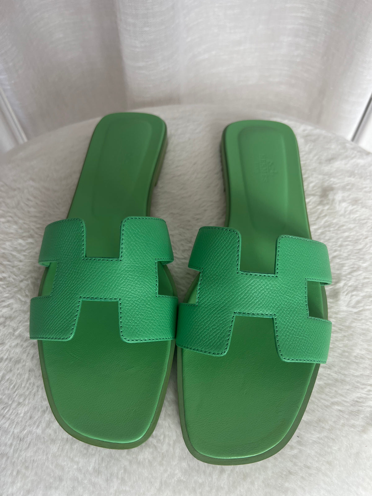 Hermès Vert Pomme Oran Sandals, 41