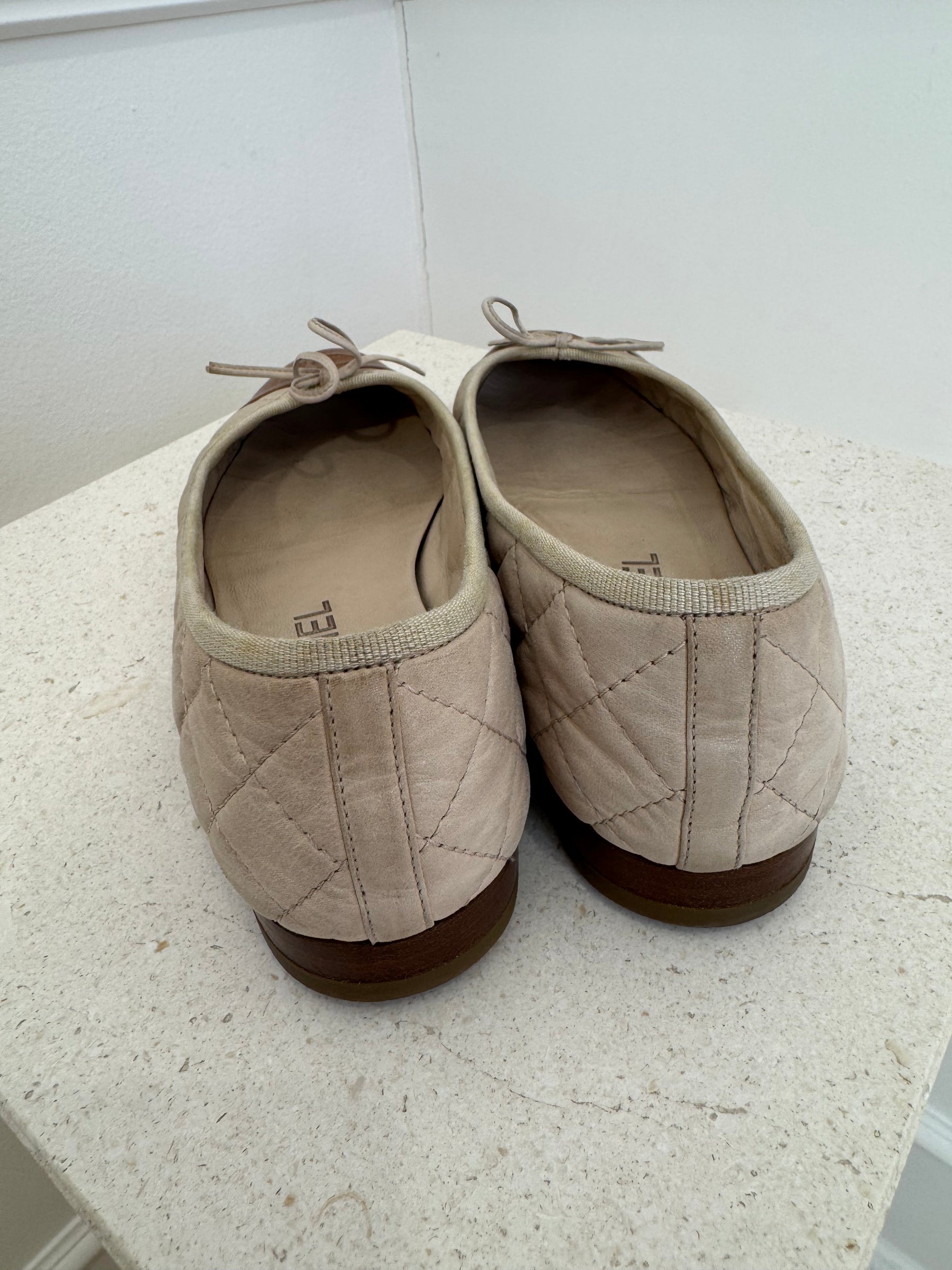 Chanel Beige and Tan Quilted Ballet Flats, 37