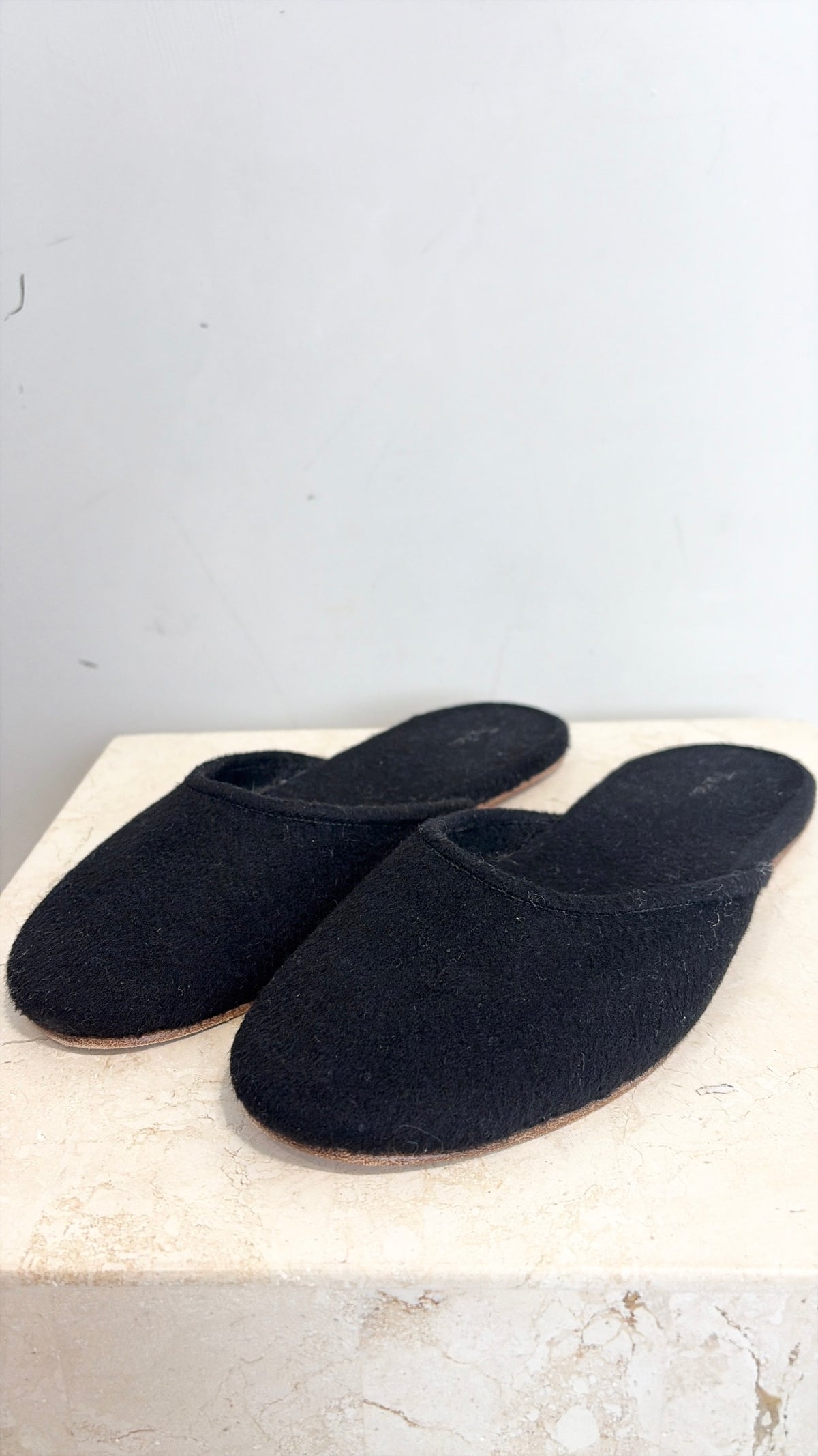 The Row Black Cashmere Slipper, 38