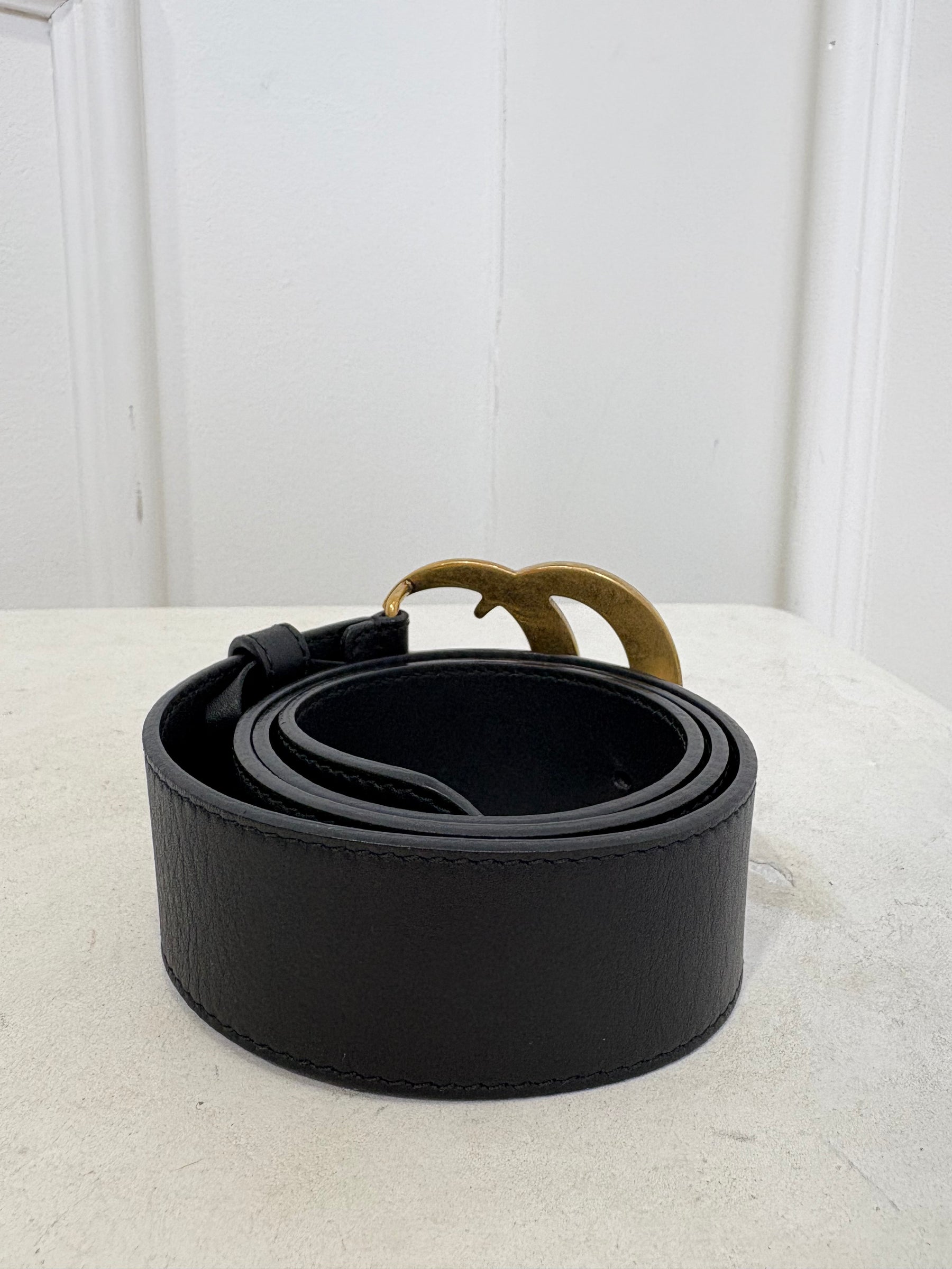 Gucci Black Leather Gold Marmont Belt, 75