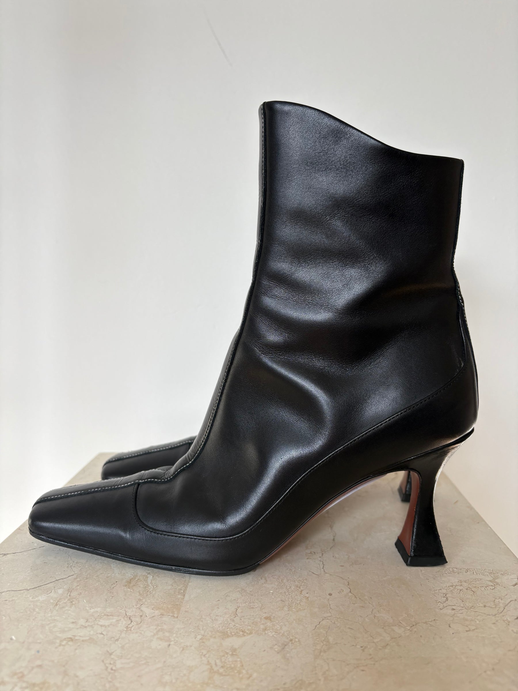 Manu Atelier Black Leather Sqaure Toe Heeled Ankle Boots, 37