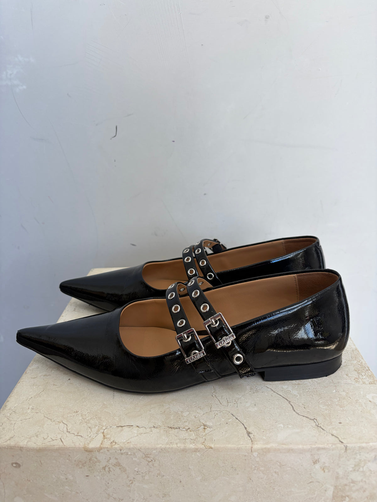 Ganni Black Patent Leather Buckle Pointed Flats, 39