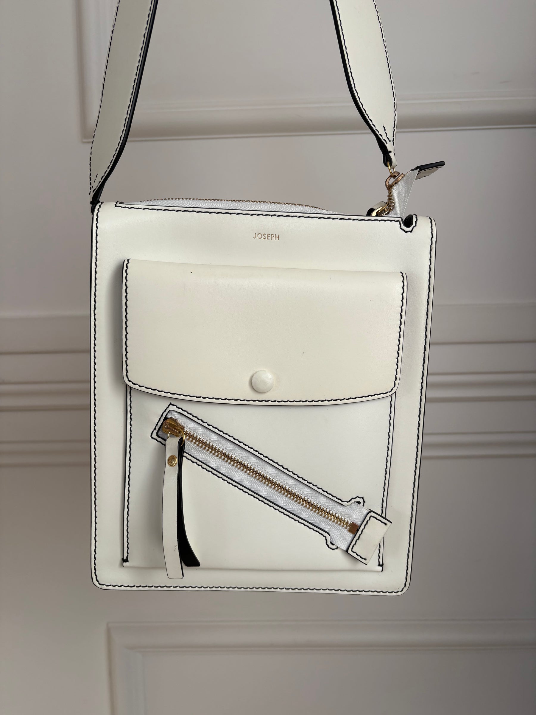 Joseph White Leather Flat Shoulder Bag