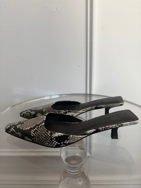 St agni Kitten Heel Mule In Snake, 37.5D