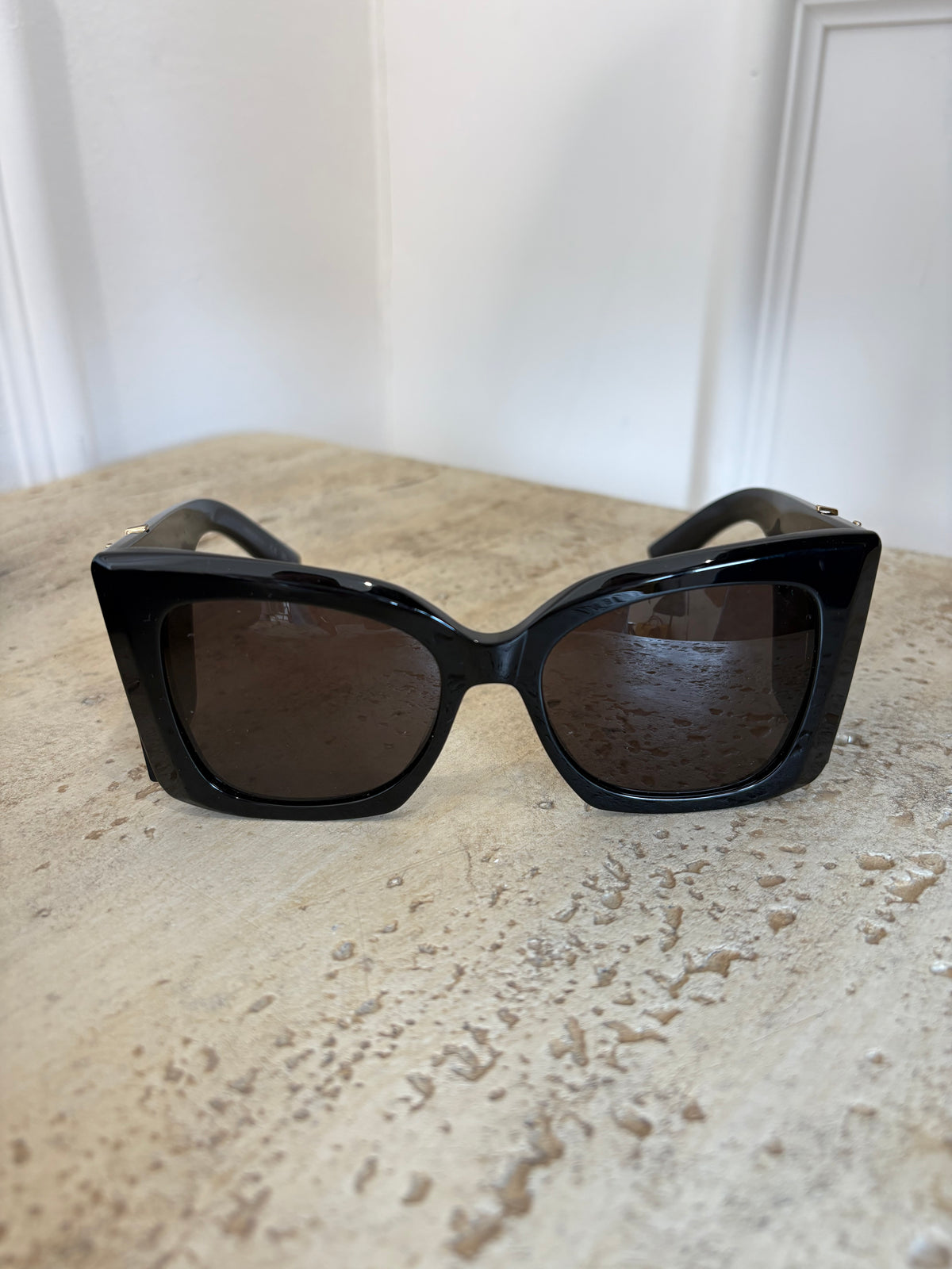 Saint Laurent Butterfly Logo Sunglasses Black