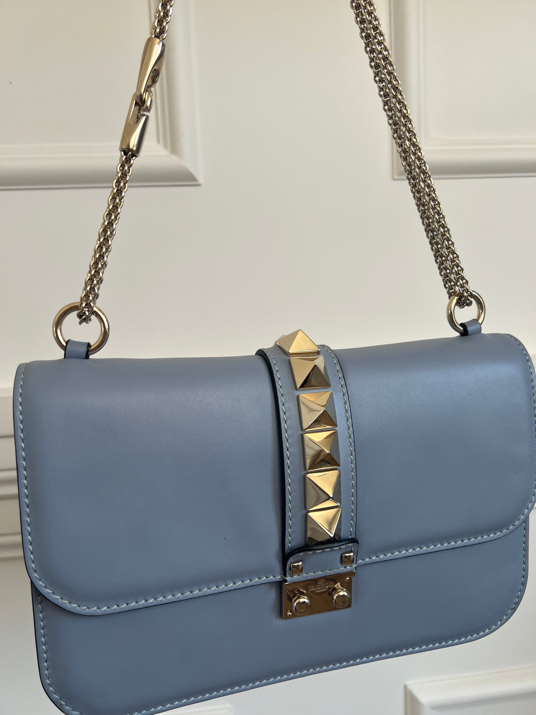 Valentino Garavani Pale Blue Leather Rockstud Spike Chain Shoulder Bag