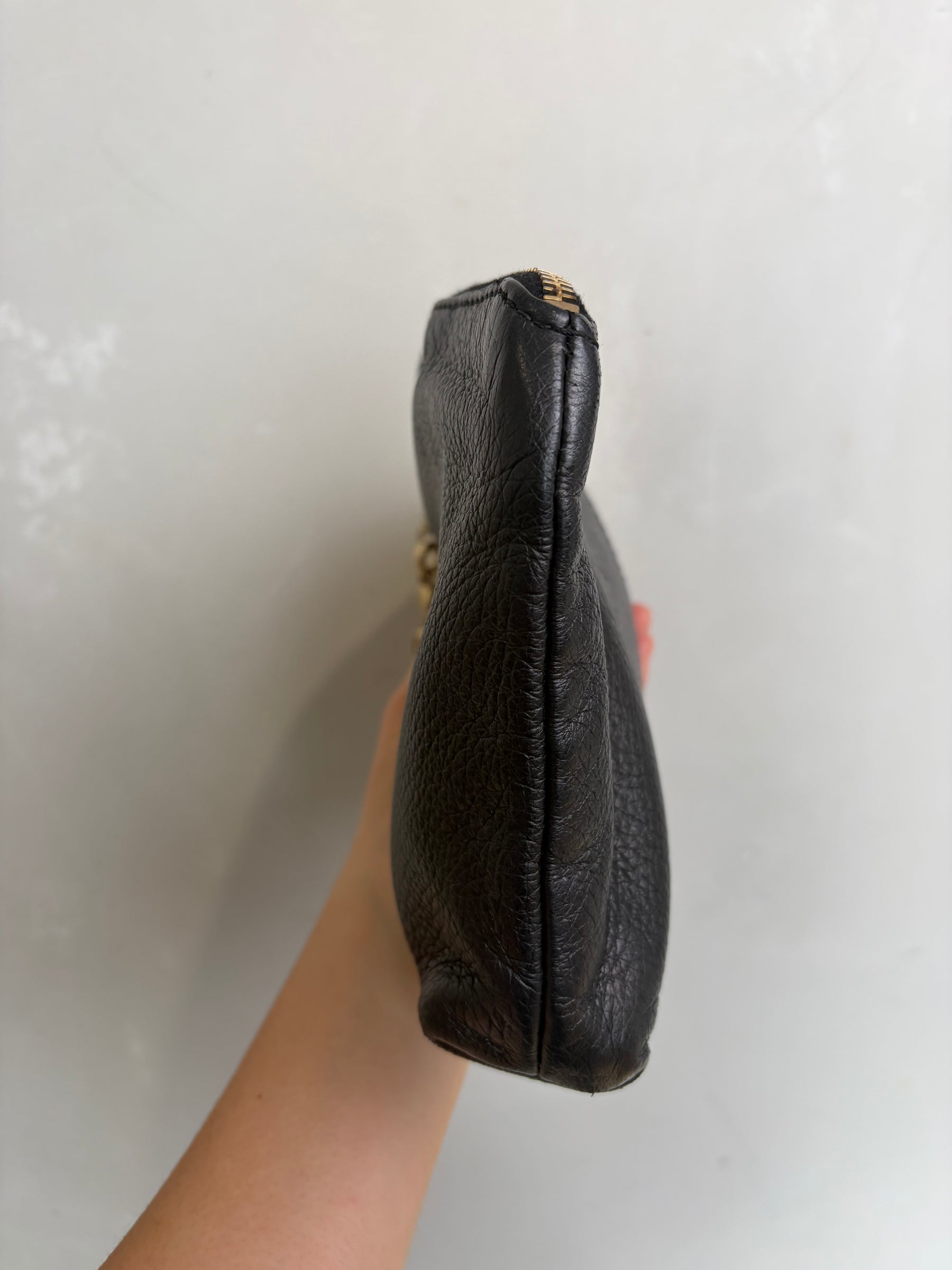 Gucci Black Leather Tassel Zipped Clutch