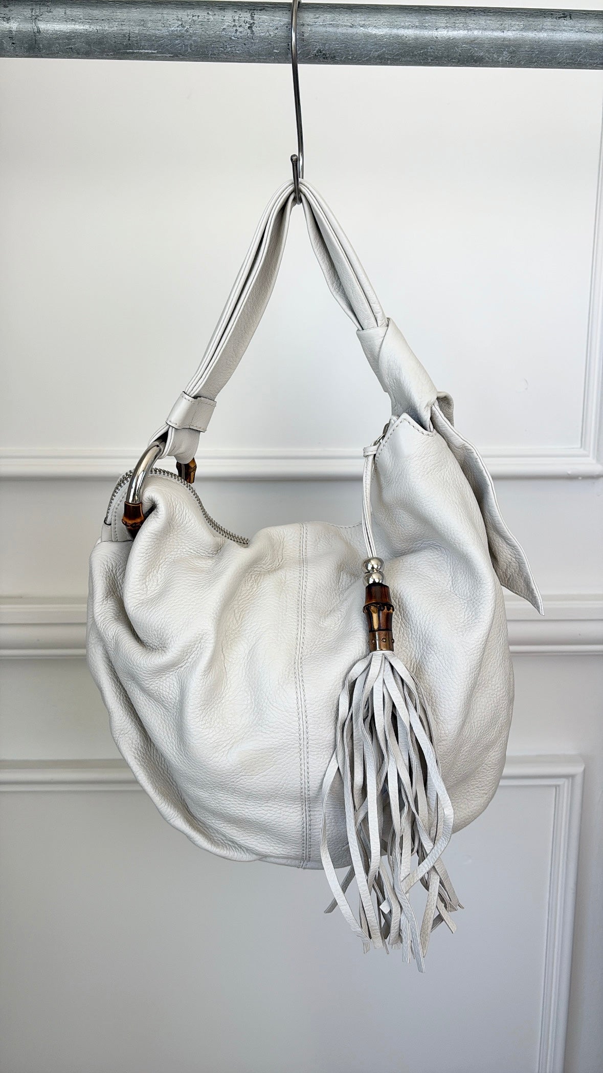 Gucci White Leather Jungle Bamboo Hobo Bag