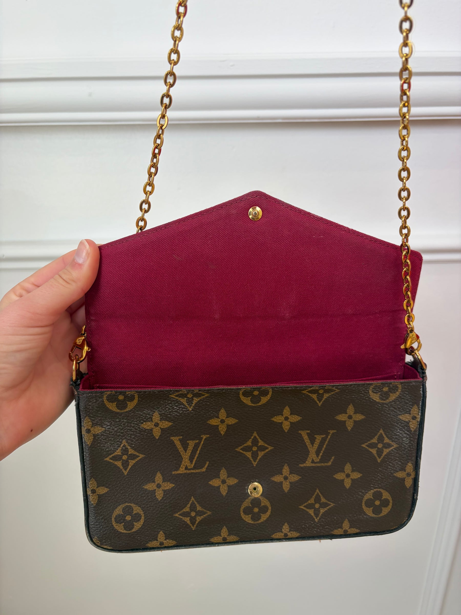 Louis Vuitton Felicie Pochette Monogram Cross Body Pouch