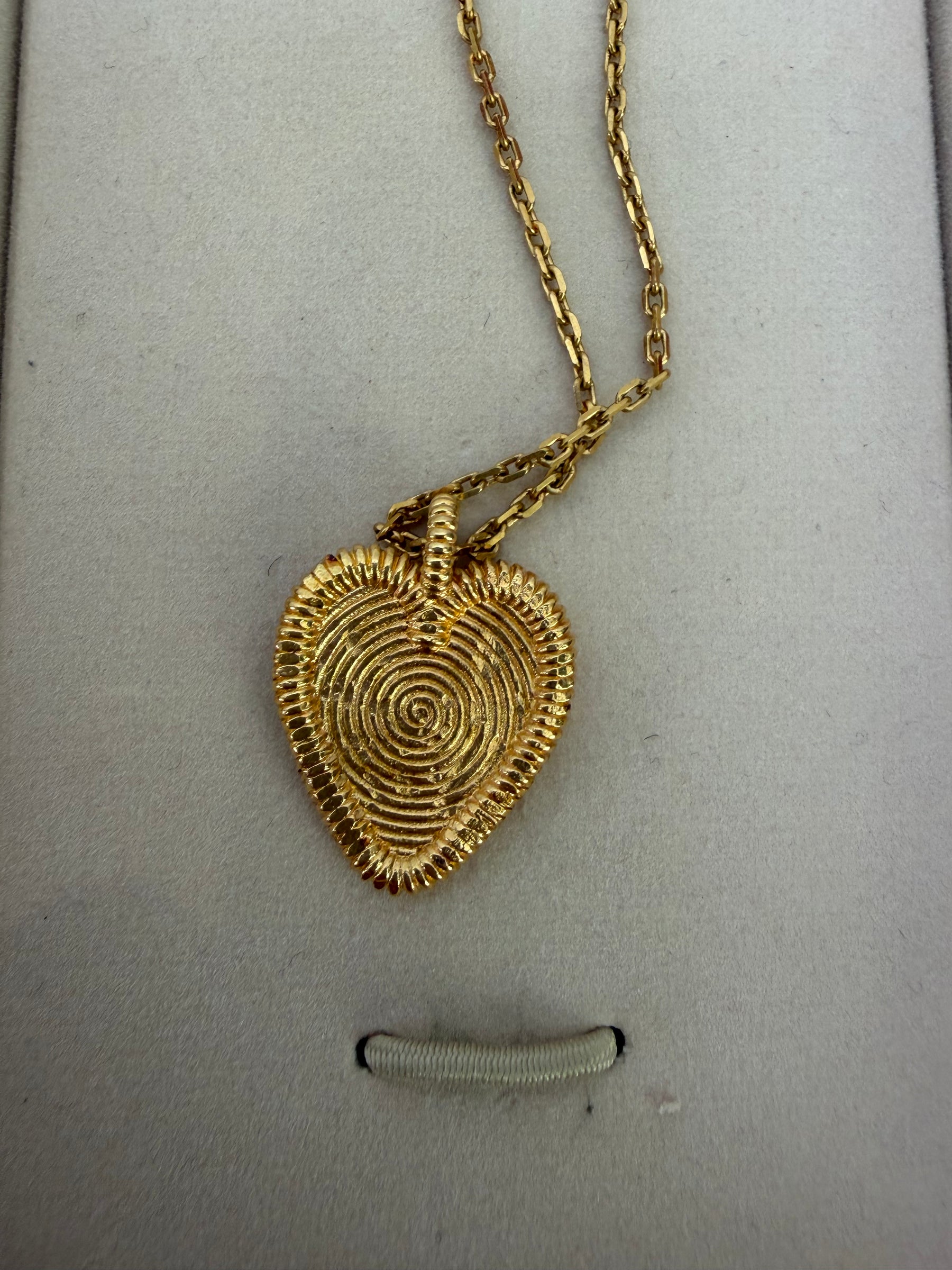 Valentino Garavani Gold Tone Heart Logo Necklace