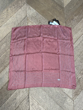 Gucci Printed Silk Scarf In Musk