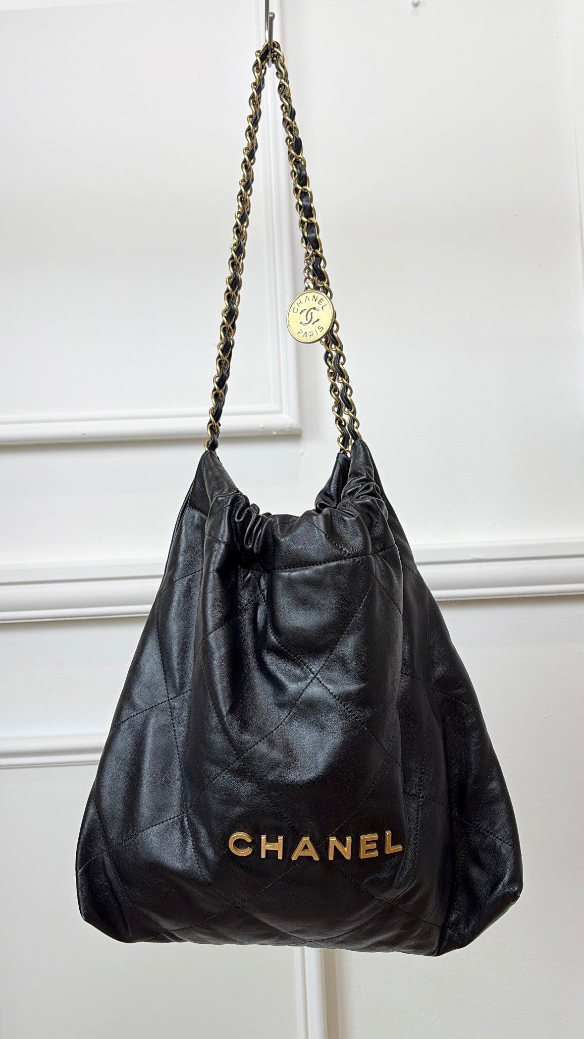 Chanel Black Leather Medium 22 Bag