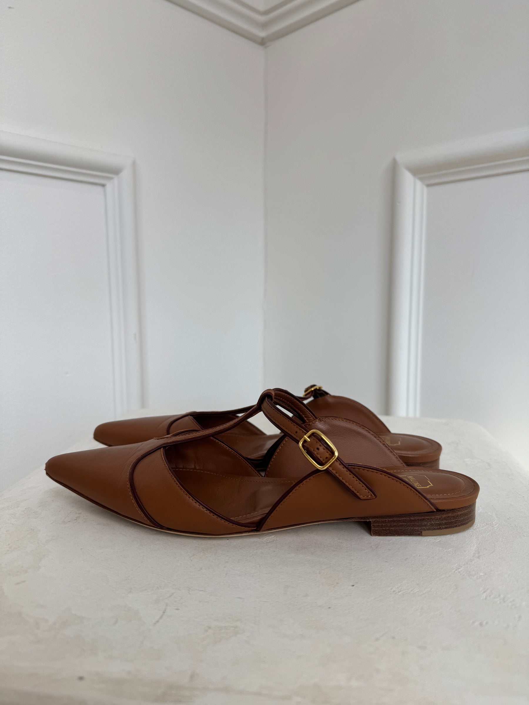Malone Souliers Tan Leather Pointed T Bar Flats, 38